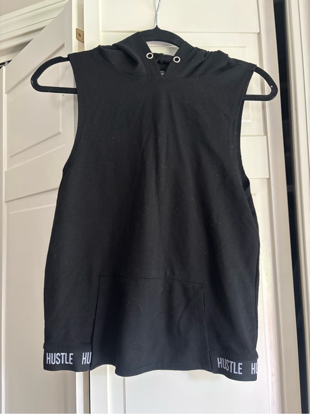 Hustler Hollywood Black Sleeveless Hoodie Tank with 'HUSTLE' Hem Trim